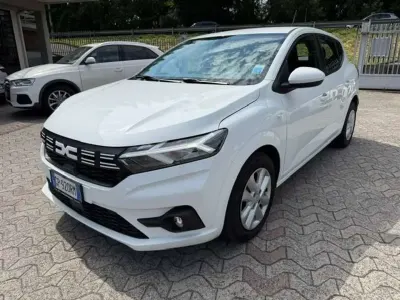 Usata Dacia Sandero Comfort 67 CV (49 kW) 2023 Bianco Berlina