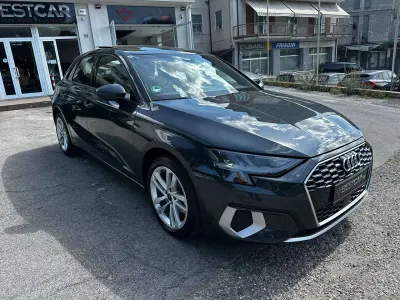 Usata Audi A3 116 CV (85 kW) 2023 Manhattangrau metallic Berlina