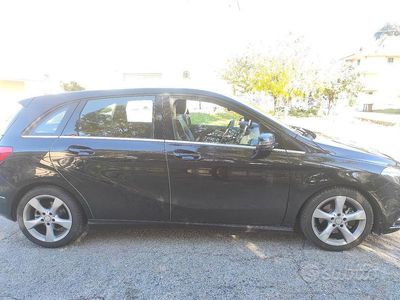Usata Mercedes B180 2012 Nero Utilitaria