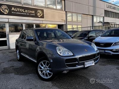 Usata Porsche Cayenne 250 CV (183 kW) 2006 Grigio SUV