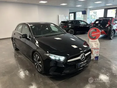 Usata Mercedes A180 Executive 116 CV (85 kW) 2021 Nero Berlina