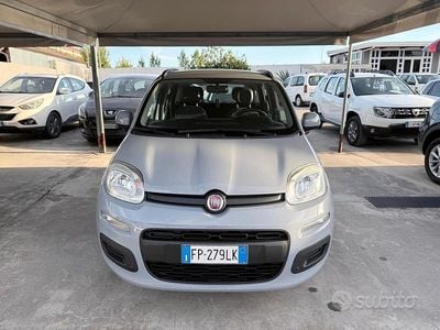 Usata Fiat Panda Pop 69 CV (50 kW) 2018 Grigio Utilitaria