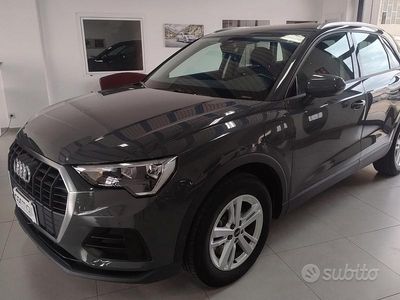 Grigio Usata 2021 Audi Q3 Business Plus SUV | 29.900 € (Buon prezzo)