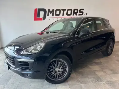 Usata Porsche Cayenne 250 CV (183 kW) 2016 Blu SUV