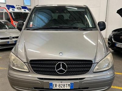 Usata Mercedes Vito 95 CV (69 kW) 2008 Grigio Furgone