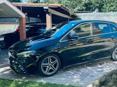 Usata Mercedes 180 Premium 2020 Nero Berlina