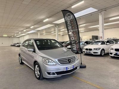 Usata Mercedes B170 Chrome 116 CV (85 kW) 2008 Grigio Monovolume