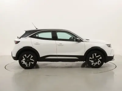 Usata Opel Mokka Elegance 101 CV (74 kW) 2022 Biancobianco SUV
