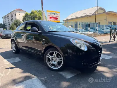 Usata Alfa Romeo MiTo Distinctive 120 CV (88 kW) 2010 Nero Utilitaria