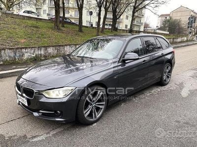 Usata BMW 316 Sport Line 116 CV (85 kW) 2015 Nero Station wagon