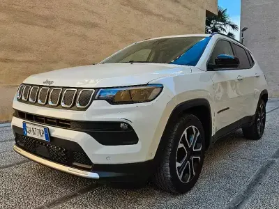 Usata Jeep Compass Limited 131 CV (96 kW) 2022 Bianco SUV