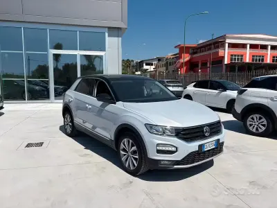 Usata VW T-Roc Style 116 CV (85 kW) 2020 Bianco SUV
