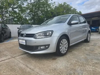 Usata VW Polo Comfortline 75 CV (55 kW) 2012 Grigio Utilitaria