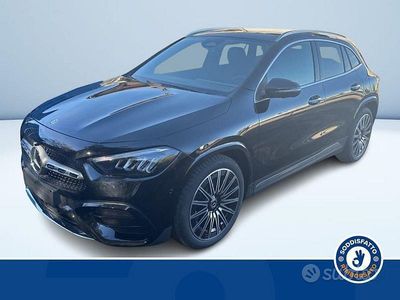 Usata Mercedes GLA200 AMG line 149 CV (109 kW) 2025 Nero SUV