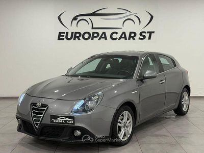 Usata Alfa Romeo Giulietta Super 120 CV (88 kW) 2016 Grigio Utilitaria