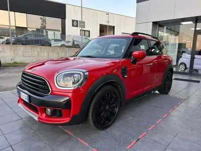 Begagnad Mini One D Countryman 116 HK (85 kW) 2019 Röd SUV