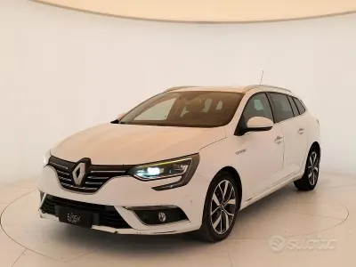Usata Renault Mégane GrandTour Bose Edition 110 CV (80 kW) 2018 Bianco Station wagon
