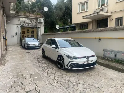 Usata VW Golf VIII GTI 245 CV (180 kW) 2021 Bianco Berlina