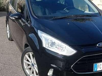 Usata Ford B-MAX Business Edition 75 CV (55 kW) 2016 Nero Monovolume