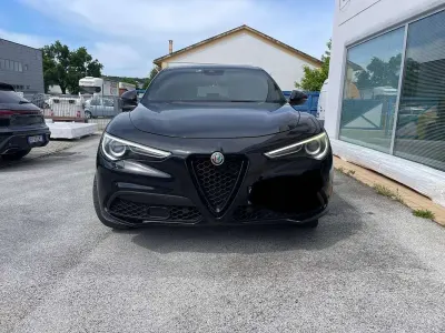 Usata Alfa Romeo Stelvio Ti 209 CV (153 kW) 2021 Nero SUV