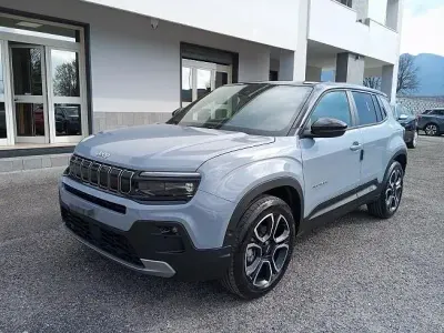 Nuova Jeep Avenger Summit 100 CV (73 kW) 2026 Grigio SUV
