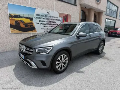 Usata Mercedes GLC200 163 CV (119 kW) 2021 Grigio SUV
