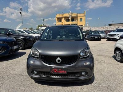 Grigio Usata 2015 Smart ForFour Prime Utilitaria | 8990 € (Buon prezzo)