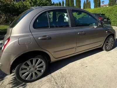 Second-hand Nissan Micra Acenta 86 CP (63 kW) 2008 Maro Berlinǎ