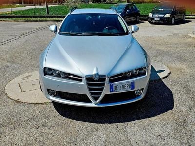 Usata Alfa Romeo 159 Progression 150 CV (110 kW) 2007 Argento Station wagon