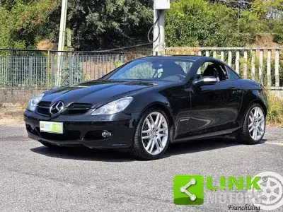 Usata Mercedes SLK200 163 CV (119 kW) 2008 Nero Cabrio