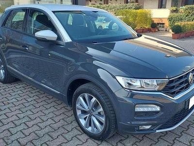 Usata VW T-Roc Style 110 CV (80 kW) 2021 Grigio SUV