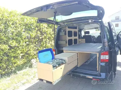 Begagnad VW Multivan 131 HK (96 kW) 2009 Minibuss