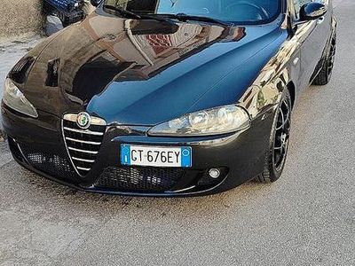 Käytetty Alfa Romeo 147 210 HP (154 kW) 2006 Musta Viistoperä