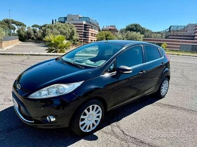 Usata Ford Fiesta Titanium 95 CV (69 kW) 2011 Nero Berlina