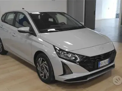 Nuova Hyundai i20 90 CV (66 kW) 2026 Grigio Utilitaria