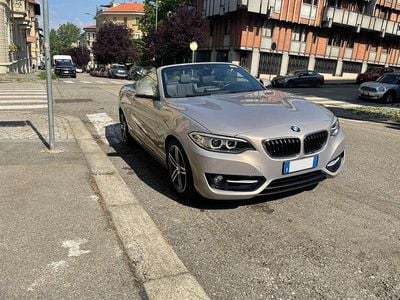 Usata BMW 218 Sport Line 136 CV (100 kW) 2016 Beige Cabrio