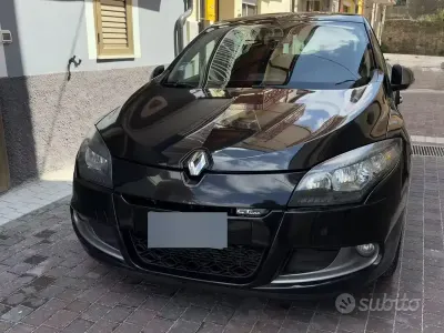 Usata Renault Mégane GT Line GT-Line 110 CV (80 kW) 2011 Nero Berlina