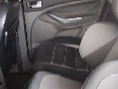 Usata Ford Kuga 163 CV (119 kW) 2011 SUV