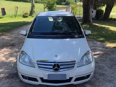 Usata Mercedes A160 82 CV (60 kW) 2009 Bianco Berlina