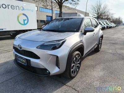 Argento Usata 2021 Toyota Yaris Cross Trend SUV | 24.390 € (Buon prezzo)