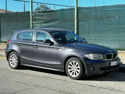 Usata BMW 120 167 CV (122 kW) 2007 Grigio Utilitaria