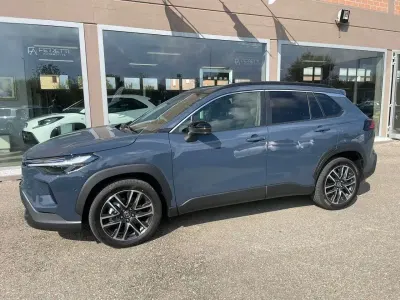 Nuova Toyota Corolla Cross 98 CV (72 kW) 2025 Bianco SUV