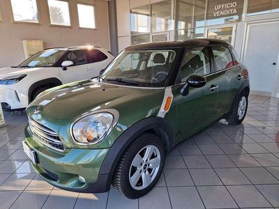 Usata Mini Cooper D Countryman Business 111 CV (81 kW) 2016 Verde SUV