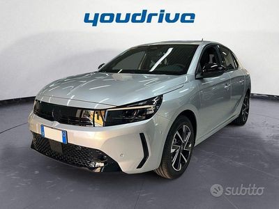 Nuova Opel Corsa 100 CV (73 kW) 2025 Grigio Berlina