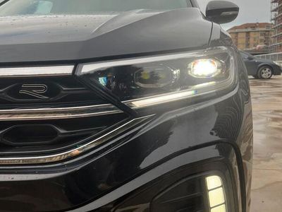 Usata VW T-Roc R-line 110 CV (80 kW) 2023 Nero SUV