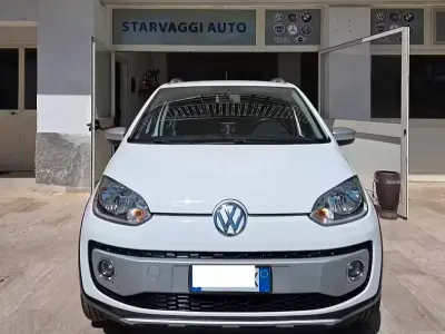 Usata VW cross up! 75 CV (55 kW) 2015 Bianco Utilitaria