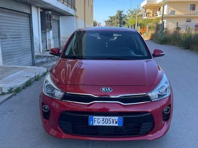Usata Kia Rio 2017 Rosso Berlina