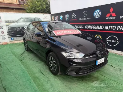 Usata VW Polo Style 95 CV (69 kW) 2024 Nero Utilitaria