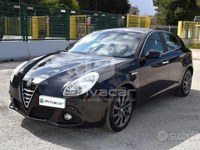 Usata Alfa Romeo Giulietta Distinctive 120 CV (88 kW) 2016 Nero Utilitaria