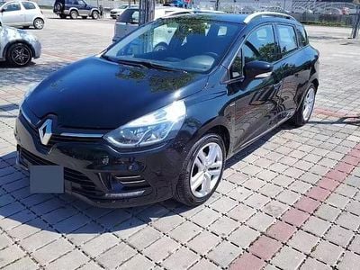 Usata Renault Clio GrandTour Business 90 CV (66 kW) 2020 Nero Station wagon